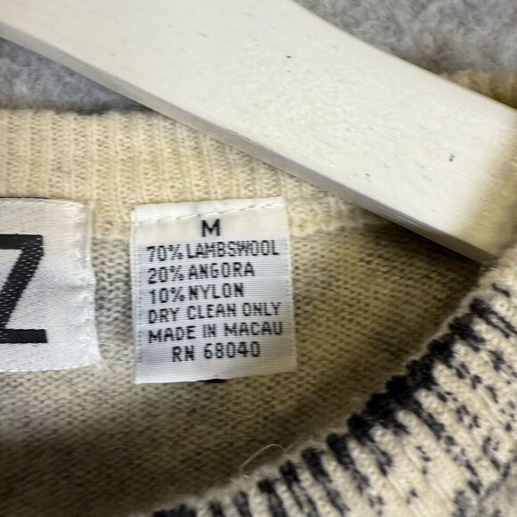 Erez Women's Medium Grey Lambs Wool Angora Hair Pullover Sweater Animal Print - Picture 5 of 9